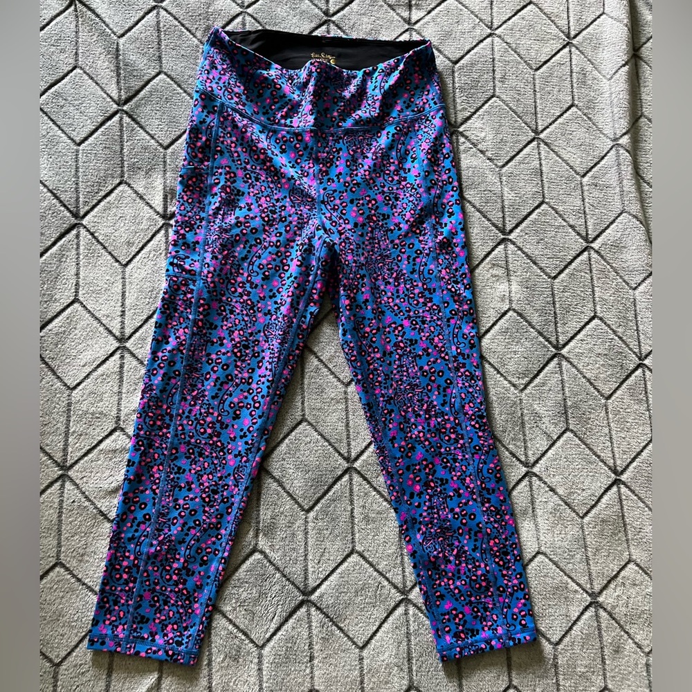 Lilly Pulitzer Growl and Prowl leggings